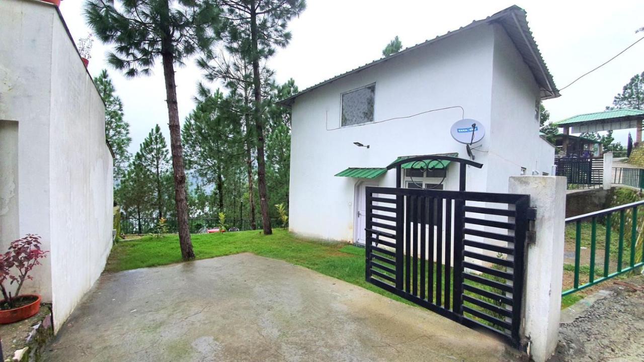 Blue Pine Orchards - Villas Lansdowne Luaran gambar