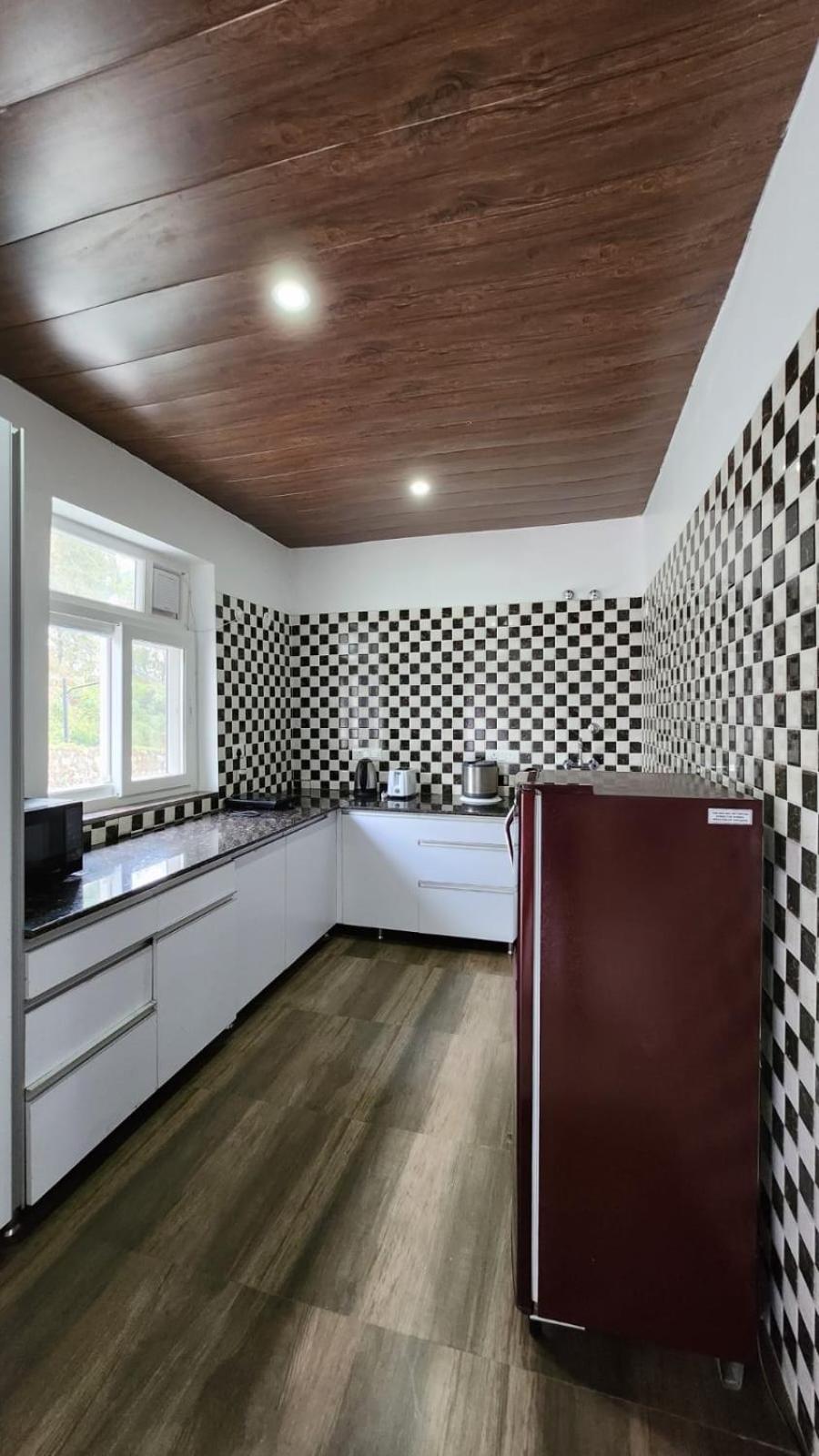 Blue Pine Orchards - Villas Lansdowne Luaran gambar